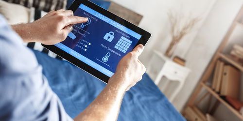 网络化智能控制与能源管理系统 物联网技术服务的前沿应用